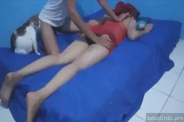 Pijat ke rumah cewek body seksi terus digas sampai basah