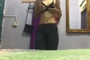 Scha Janda Aduhai Pamer Bh Hitam